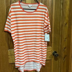 XS LuLaRoe Irma Top